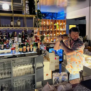 Ian made some killer drinks for us. The round leather booths, vibe, and style are a great addition to Old Town.