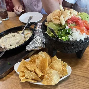 Apps (prob fav part of meal), queso with steak was awesome