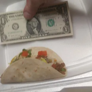 Isn't it adorable?!?!? It's like white castles slider version of a real taco!!! But no worries! They cost the same as a grown up taco!