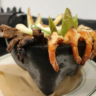 Molcajete Mar y Tierra (Surf &amp; Turf)