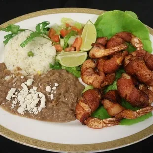 Camarones Momia (Shrimp wrapped in bacon)