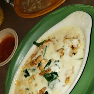 Chciken, spinach &amp; mushrooms in a sour cream sauce. Served with great flour tortillas! Messy, but YUM!