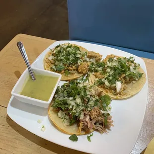 Chicken and carnitas tacos
