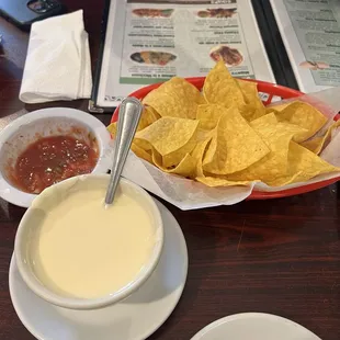 Chips &amp; Salsa