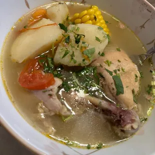 Sopa de pollo