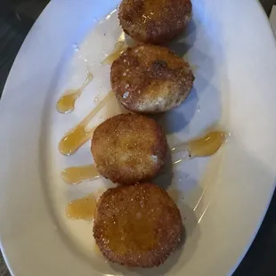 Fried goat cheese &amp; honey