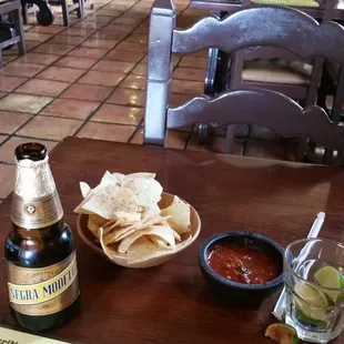 Cereal after a 4 hour trip to the laundry mat for a FRIEND!  All I want is a beer, an Ice cold beer!