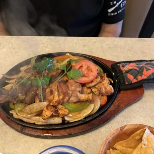 Combination fajitas