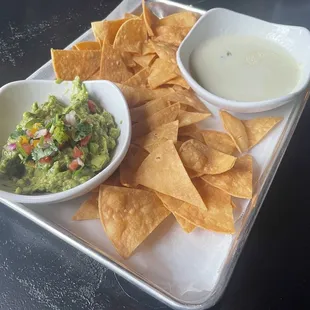 House guacamole with cheese