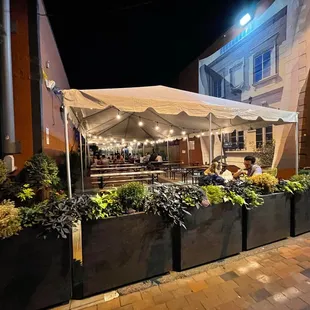 salads, outside