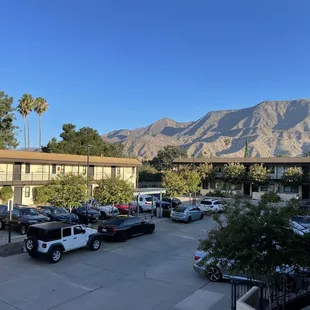 Sunrise at Casa Ojai Inn