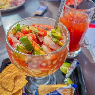 Pulpo y Shrimp Cocktail