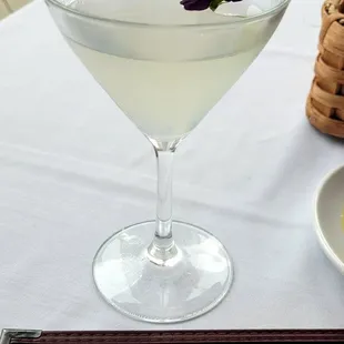 Pera Bianca - Grey Goose &apos;la Poiré&apos; - Valentine &apos;White Blossom&apos; - lemon