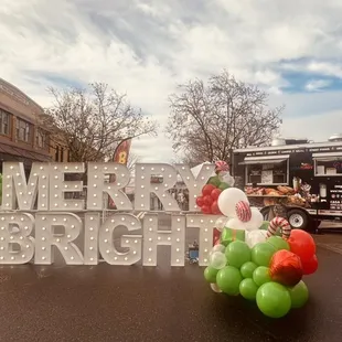 Happy Holidays, Yelp Community!