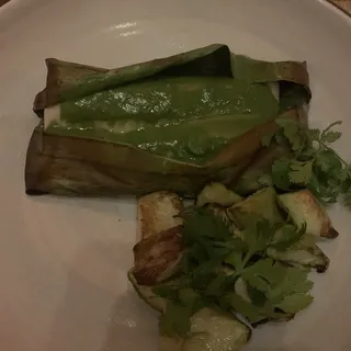 DORADO IN BANANA LEAF