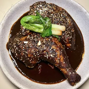 POLLO CON MOLE