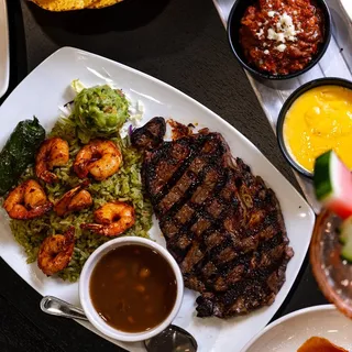 Carne Asada con Camarones