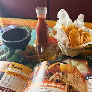 food, nachos
