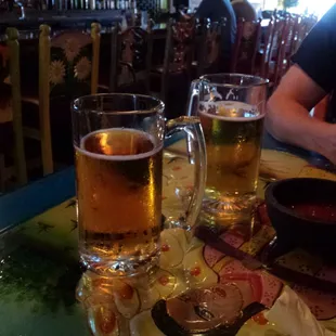 $3 beers!