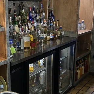 Full bar that was NOT used for my margarita.