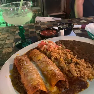 Enchiladas and dry beans