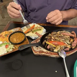 The combo fajita plate
