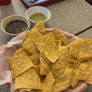 Free table nachos with 2 types of salsa
