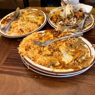 Nasty food. Definitely don't recommend Casa Sanchez.