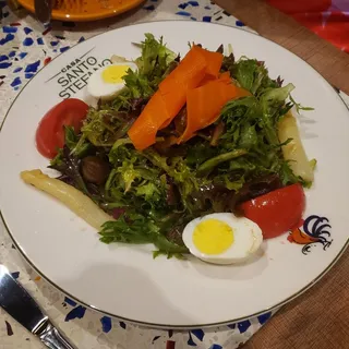 Familia Mixed Salad