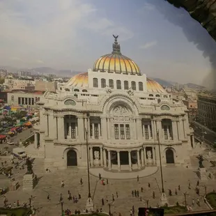 Cool looking place for dinner!