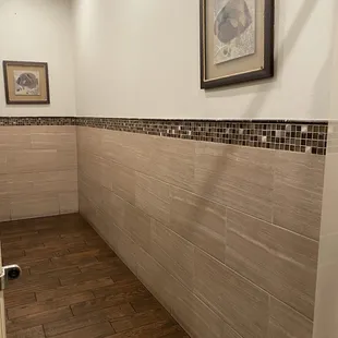 Nice clean floors in women&apos;s bathroom