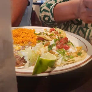 Fish tacos plate