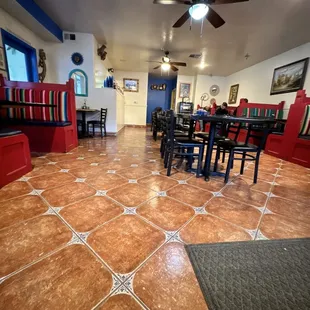 Get in early... no wait and still excellent comida!