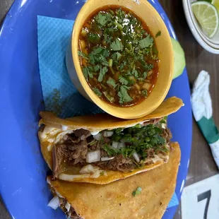 Birria tacos. Que rico!