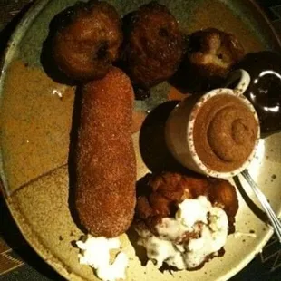 "Fried-to-Order" Donut Plate