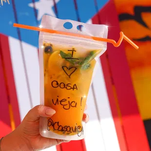 ¡Dale sabor a tu día con Casa Vieja!   

¡Si yo amo a Casa Vieja, tú también lo harás!