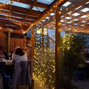 Lovely heated covered COVID friendly back patio