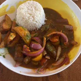 Lomo Saltado Criollo