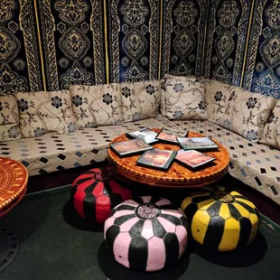 Exotic environment!!! Like we're in a distant land!