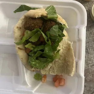 falafel sandwich