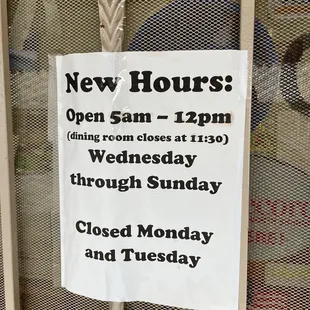 New hours because on Covid.... Even in December 2022
