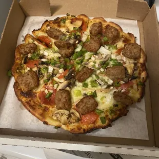 Deluxe pizza size small