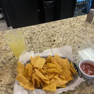 No white sauce for the chips?!!!