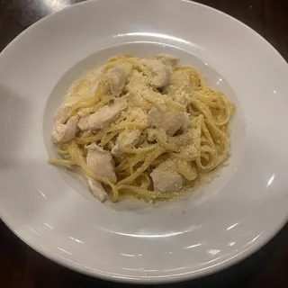 Chicken Fettuccine Alfredo