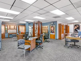 Alvernon Optical