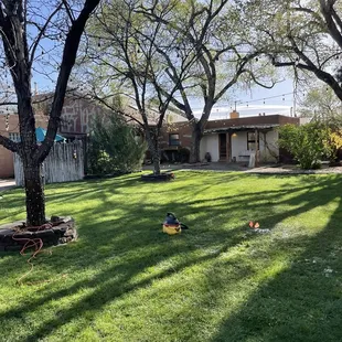 Even their vacuums can "take a mo' to chillax"