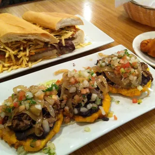 Tostones Rellenos
