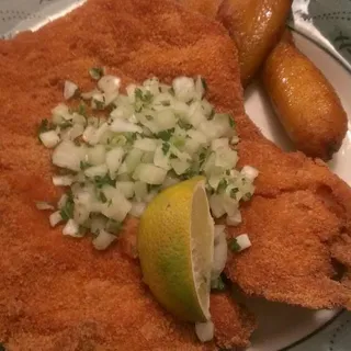 Bistec de Pollo Empanizado