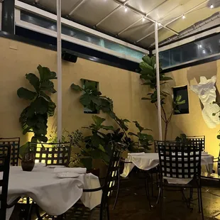 dining room