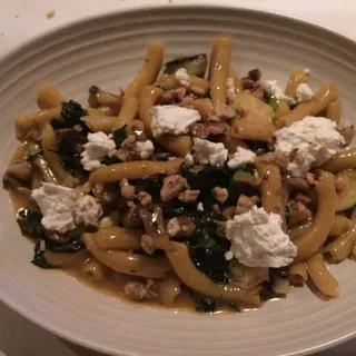 Strozzapreti